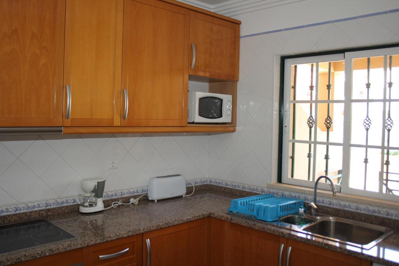 Villa V2 Aa Olhos de Agua  Buitenkant foto